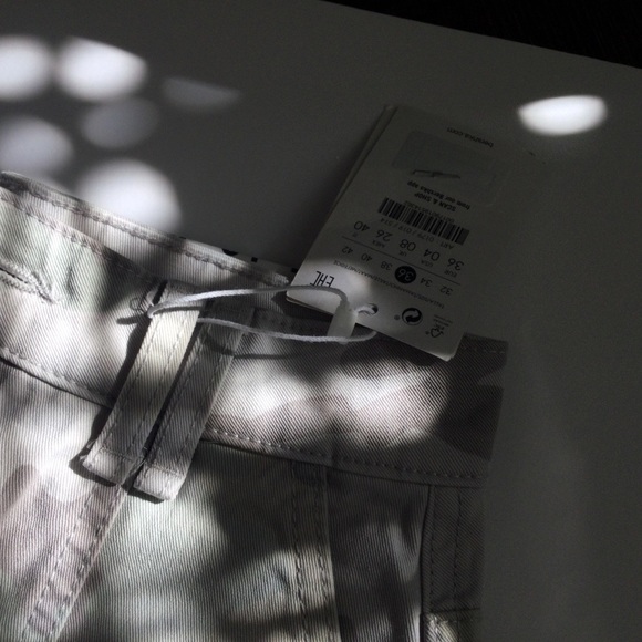 Bershka Womens Slouchy Cargo Pants Ankle High Camouflage Size 36 - Picture 9 of 9